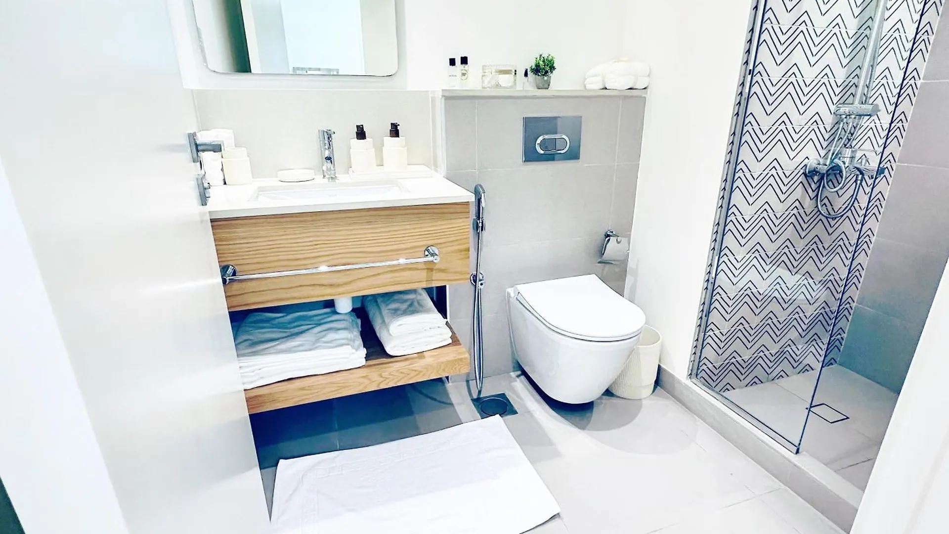 One Bedroom Apartment Brand New Dubai Hills Ultra Luxury Furniture