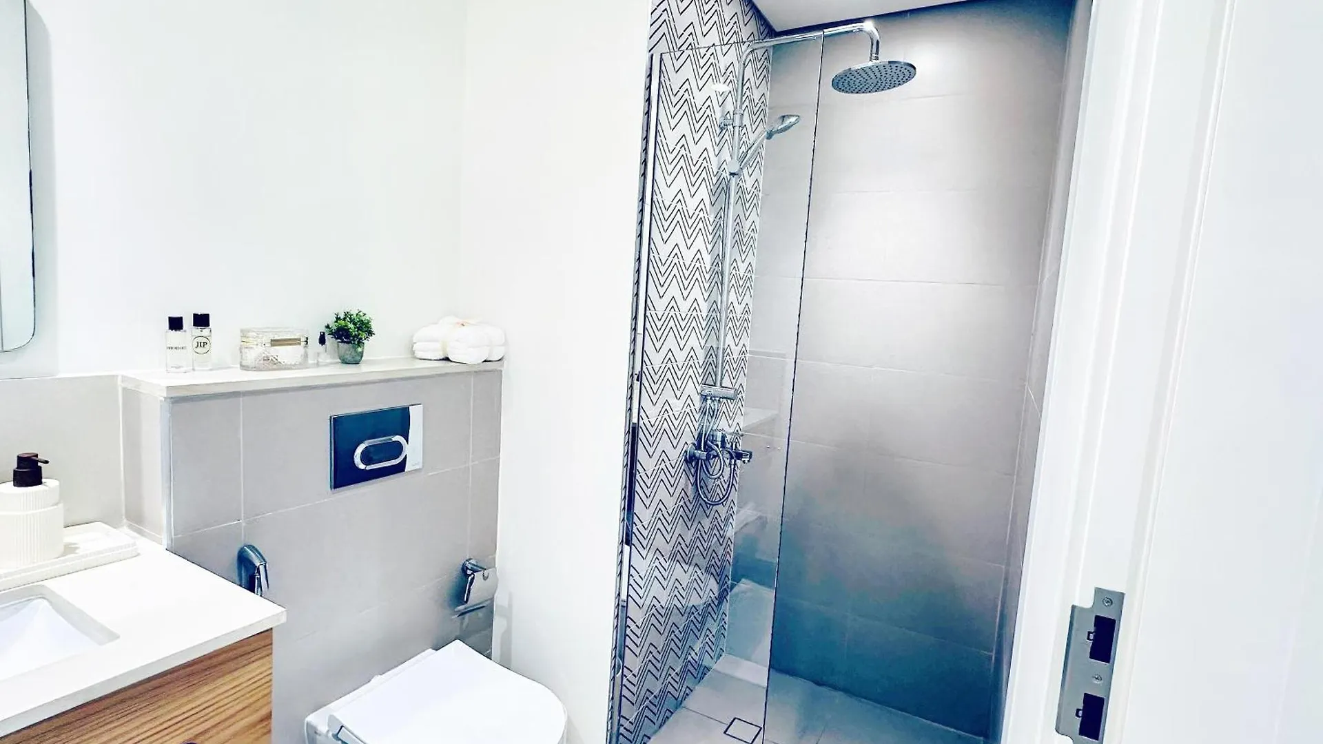 One Bedroom Apartment Brand New Dubai Hills Ultra Luxury Furniture