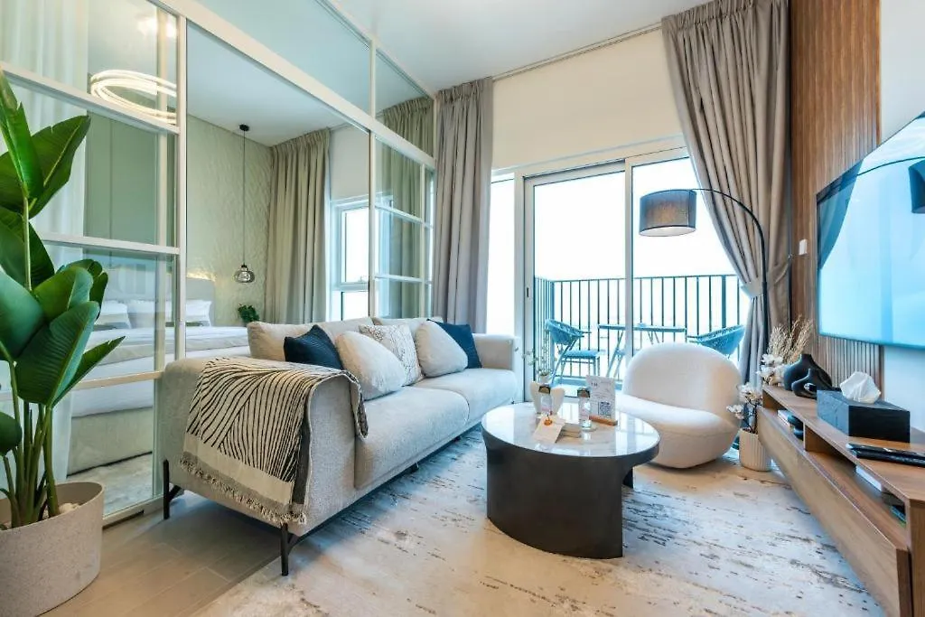One Bedroom Apartment Brand New Dubai Hills Ultra Luxury Furniture United Arab Emirates