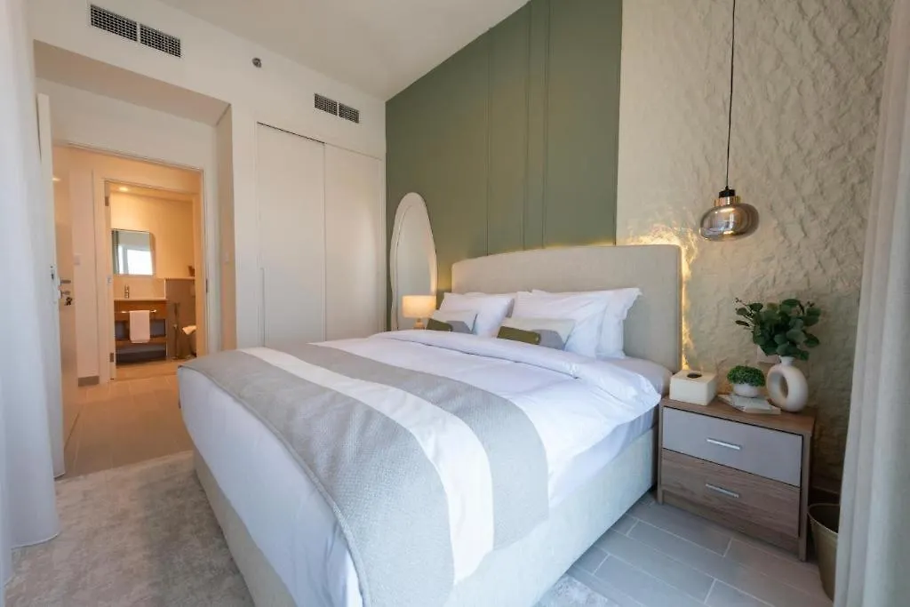 One Bedroom Apartment Brand New Dubai Hills Ultra Luxury Furniture 0*,  United Arab Emirates